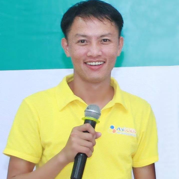 Chuyên gia Team Building Nguyễn Bá Tùng